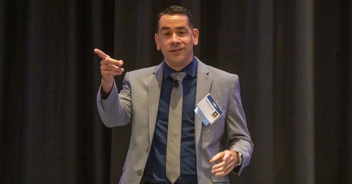 Leonel Garciga Steps Down as Army CIO